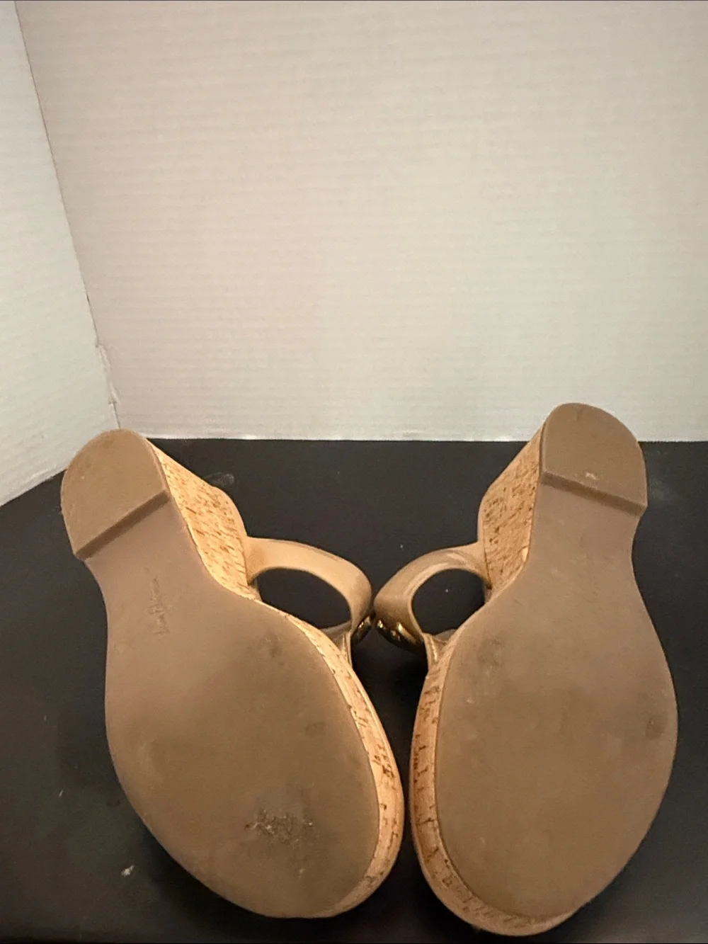 Sam Edelman Beige Patent Cork Wedge Thong Sandals with Gold Logo, Size 9